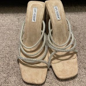 Cape Robbin Crystal Sandals